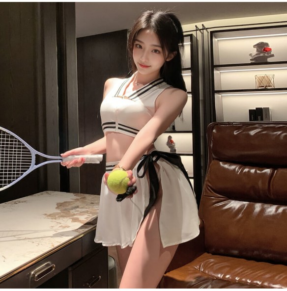 FEE ET MOI - Tennis Queen Sports Outfit Set (White - Black) FEE ET MOI - Tennis Queen Sports Outfit Set (White - Black)